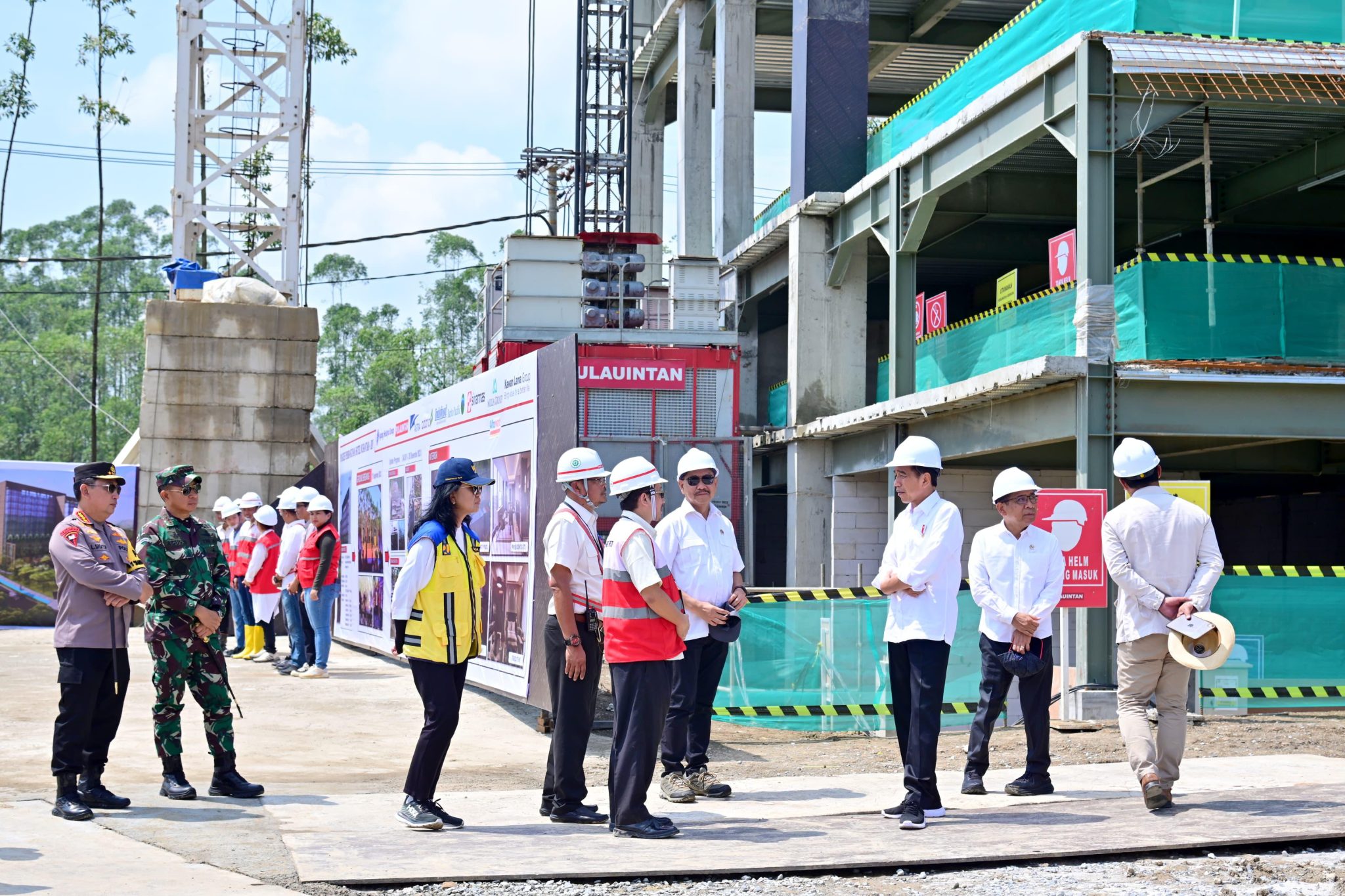 Tinjau Progres Pembangunan Hotel Nusantara 2048x1365 1