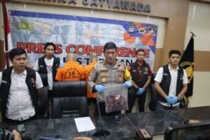 WhatsApp Image 2023 12 01 at 16.59.26 696x464 1