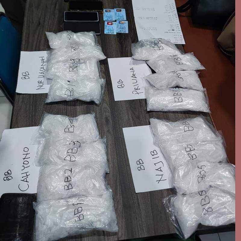 009327ed img 20240511 163232 800 x 800 piksel