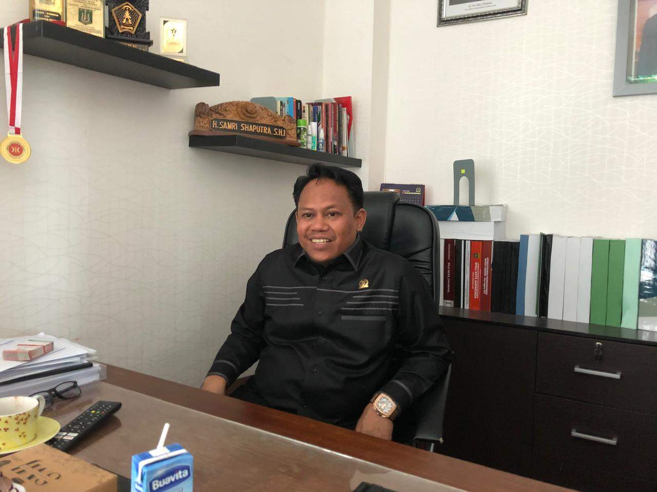 Perbaikan Jalan Samarinda Seberang Terabaikan, Janji Andi Harun Ditunggu Samri Shaputra