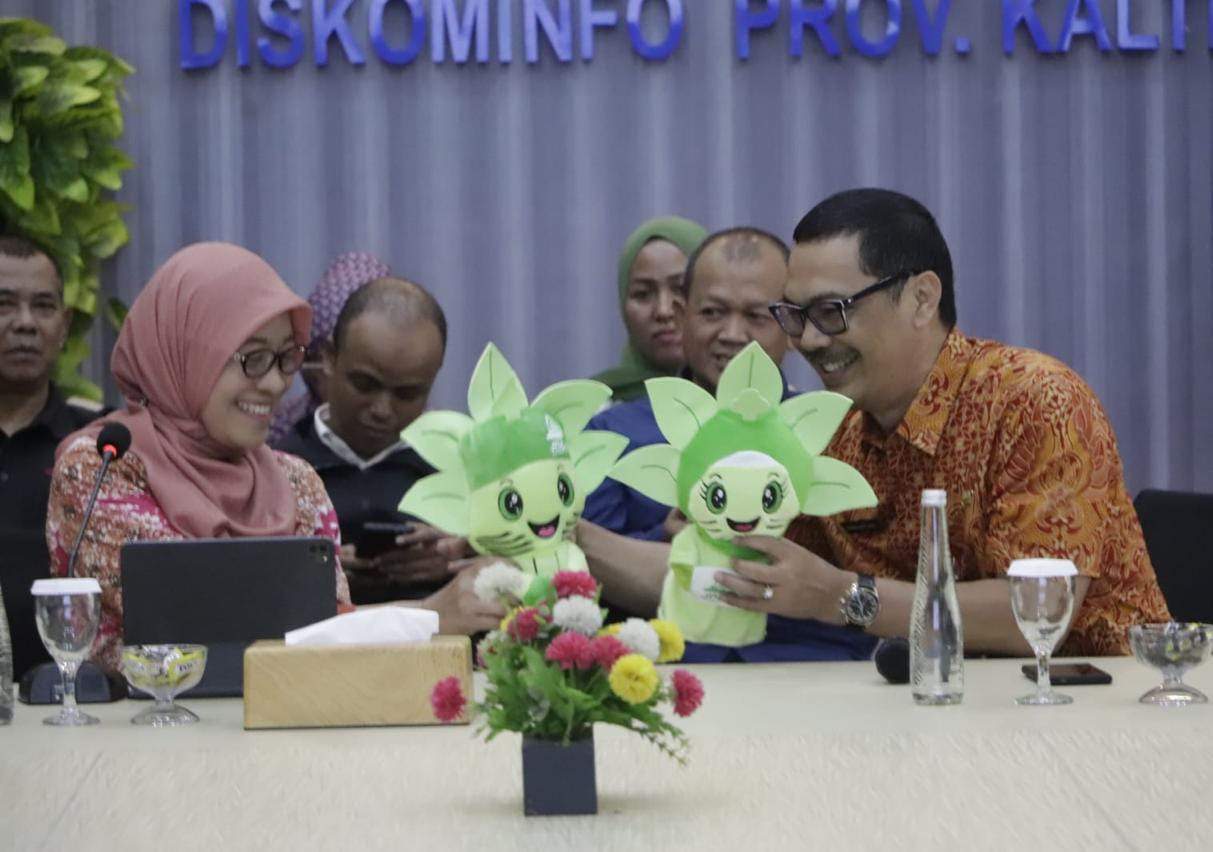 Sekda Provinsi Kaltim, Sri Wahyuni saat menyampaikan paparannya persiapan MTQN XXX dalam Jumpa Pers di Kantor Diskominfo Kaltim.