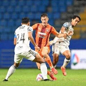 Kemenangan Gemilang Borneo FC Atas Bali United: Pieter Huistra Puji Permainan Timnya
