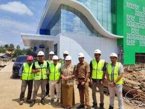 Bupati Sri JuniarsihTegaskan Peningkatan Layanan Kesehatan, Pembangunan RSUD dr Abdul Rivai Capai 90% benuanta