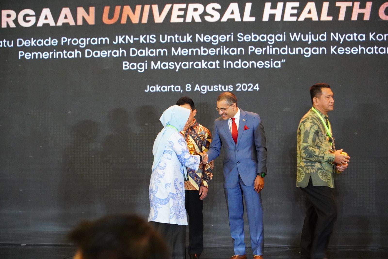 Pembuktian Berau Perduli Kesehatan Masyarkat, Bupati Sri Terima Penghargaan UHC Award 2024 benuanta
