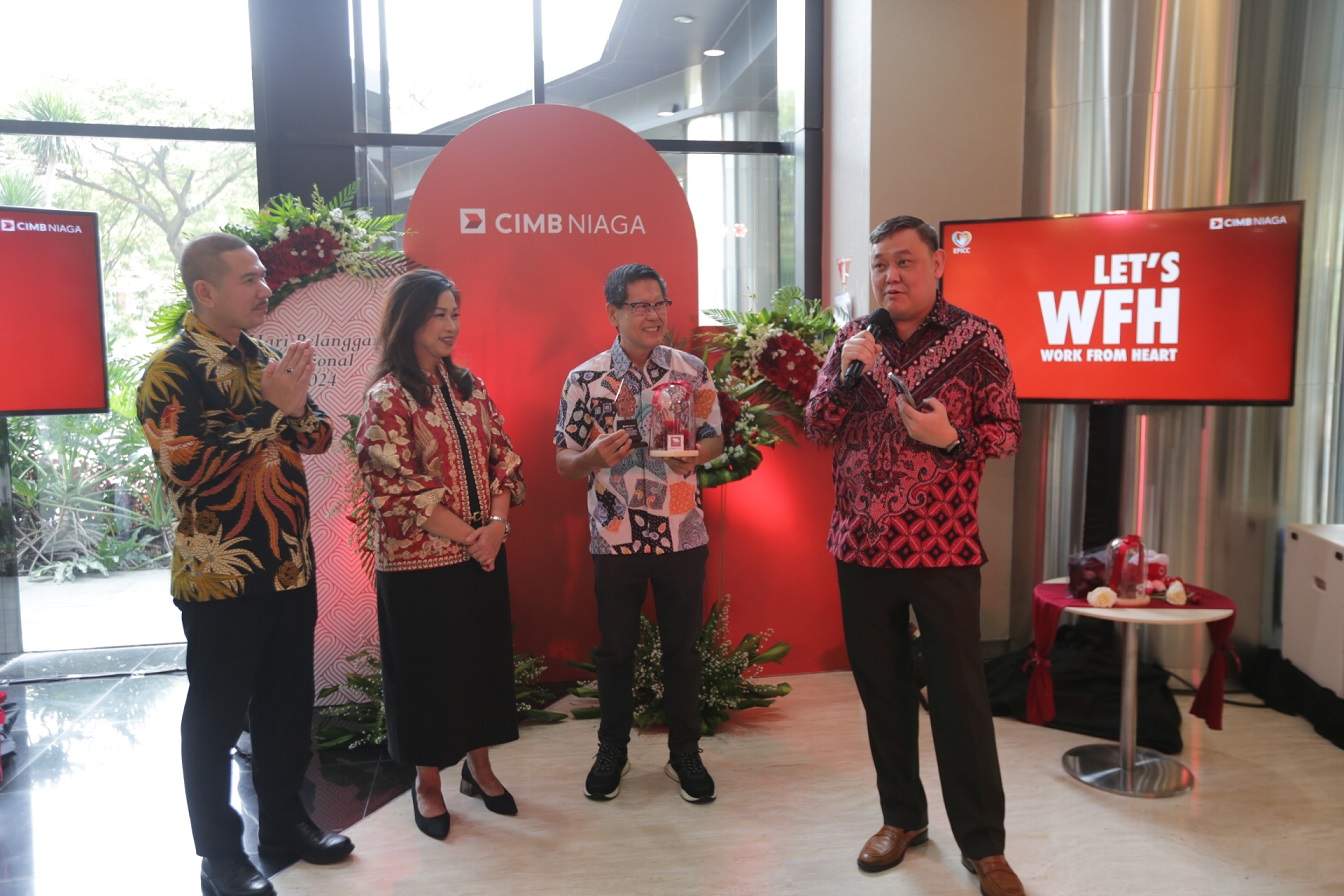 CIMB Niaga Rayakan Hari Pelanggan Nasional 2024 dengan Semangat Work From Heart benuanta