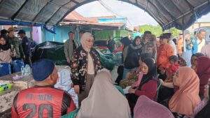 Bupati Berau Sri Juniarsih Permudah Kepengurusan Dokumen Korban Kebakaran di Teluk Bayur benuanta