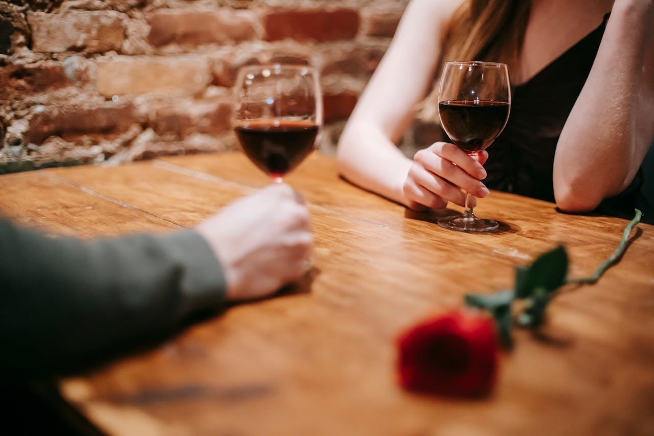 Rekomendasi Romantic Candle Light Dinner di Seminyak oleh Stjacques.id - Romanticdinnerbali.com