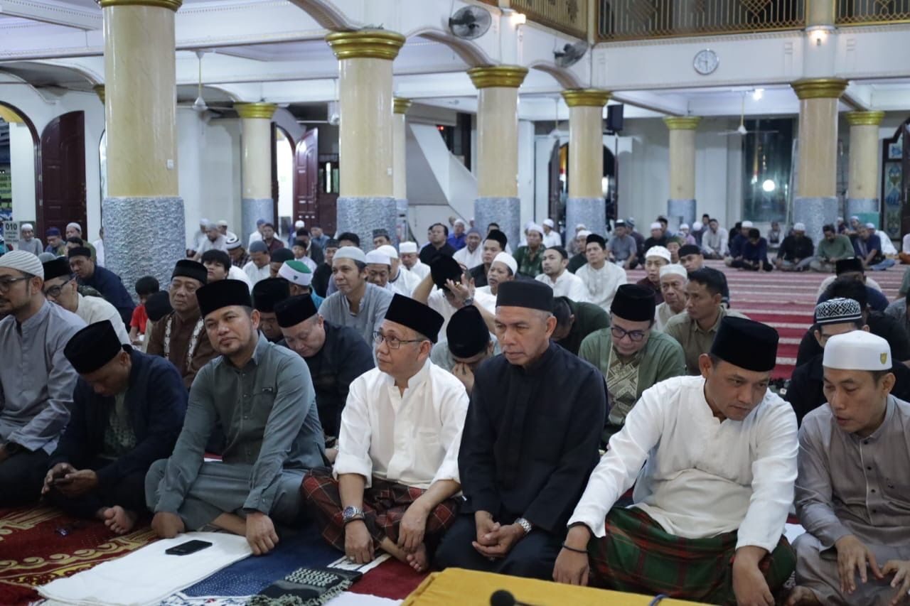 Rudy Mas'ud Janjikan Insentif untuk Guru dan Dosen Honorer
