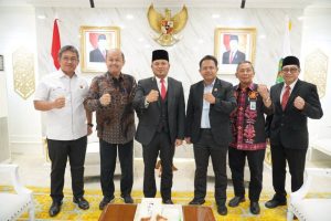 Jaga Hak Ulayat dan Kejar PAD, Ini Ultimatum Tegas Rudy Mas'ud kepada Bank Tanah