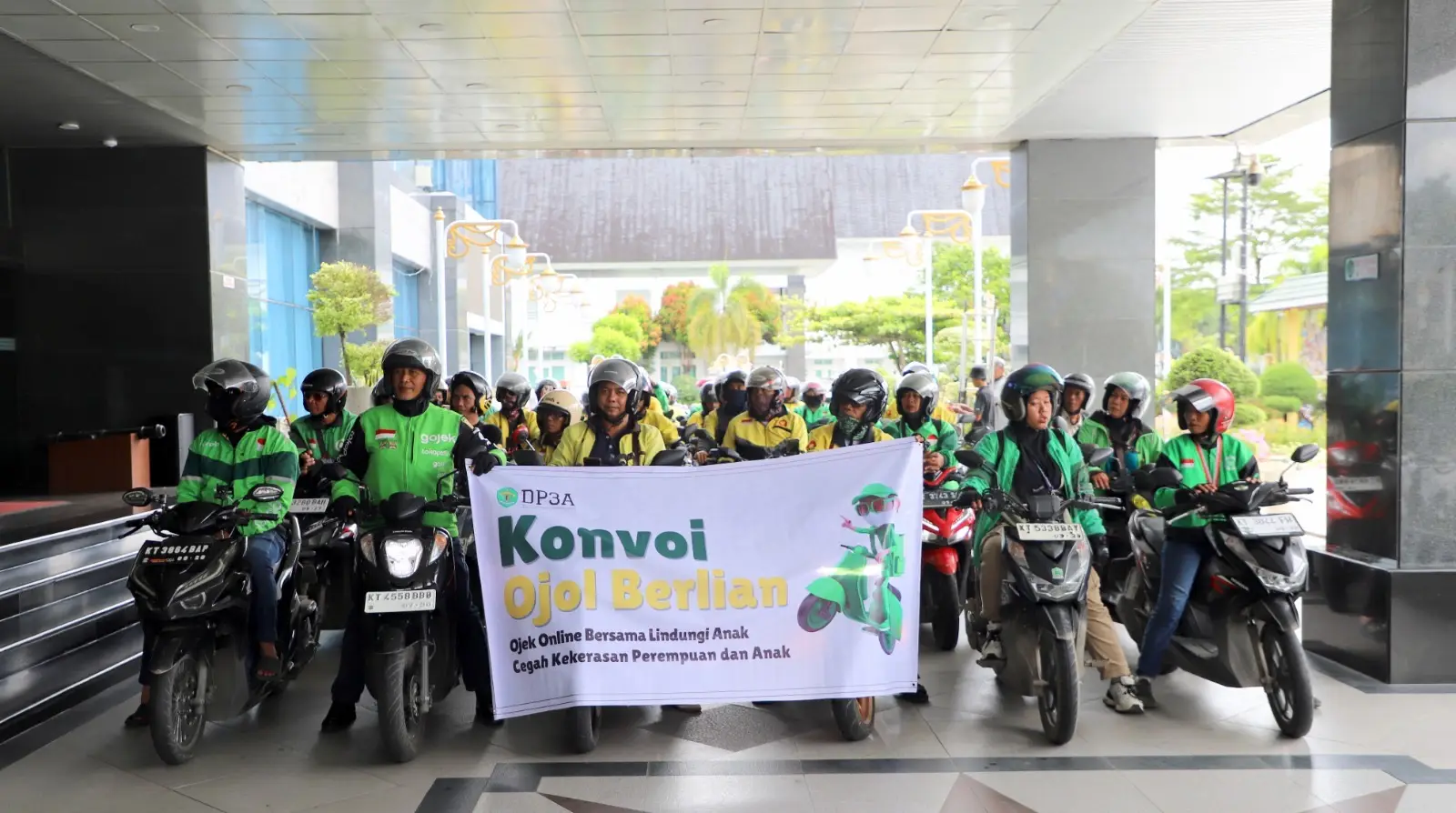 Pemprov Kaltim Lepas 350 Armada Ojol Berlian, Fokus Lindungi Perempuan dan Anak