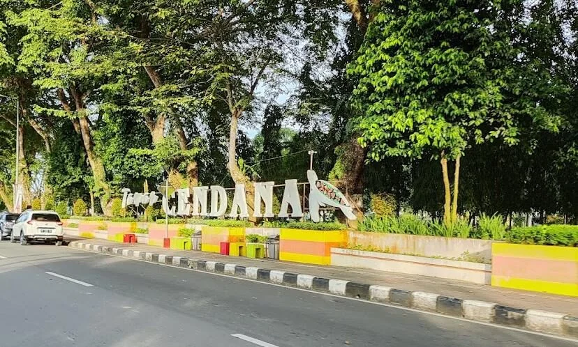 Taman Cendana di Tanjung Redeb, salah satu RTH di Kabupaten Berau.