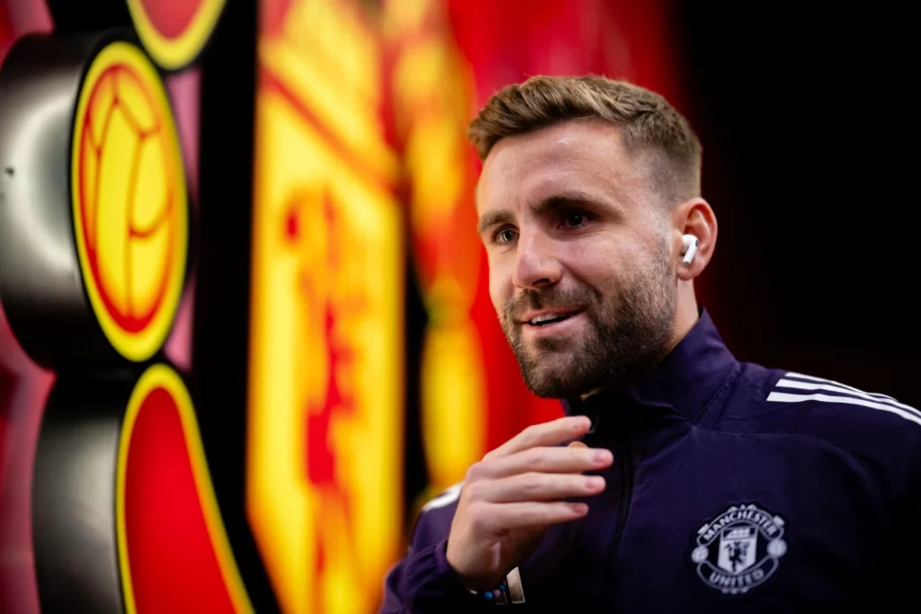 Cara Ronaldo dan Beckham Bentuk Mentalitas Luke Shaw