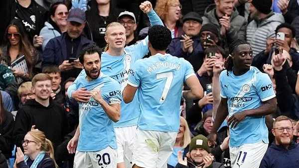 Skor Man City vs Brentford 3-0 The Citizens Terus Tempel Arsenal