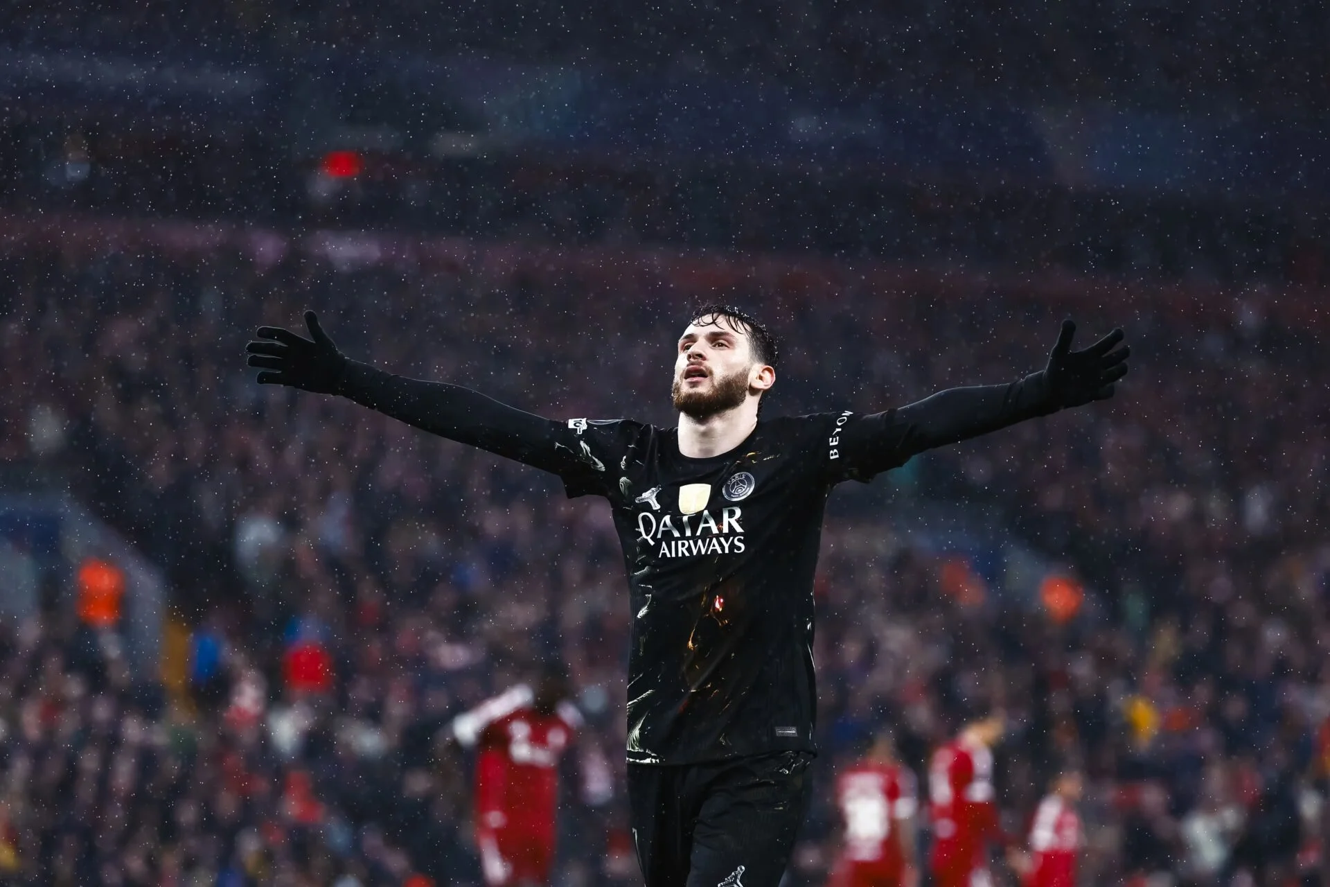 Pahlawan PSG di Laga Final Kvaratskhelia Resmi Jadi Pemain Terbaik Liga Champions