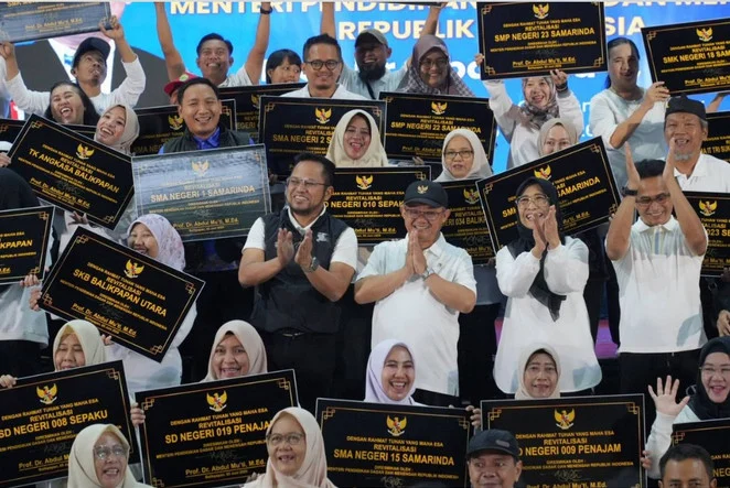 Presiden Prabowo Sukses Revitalisasi 102 Sekolah di Kalimantan Timur