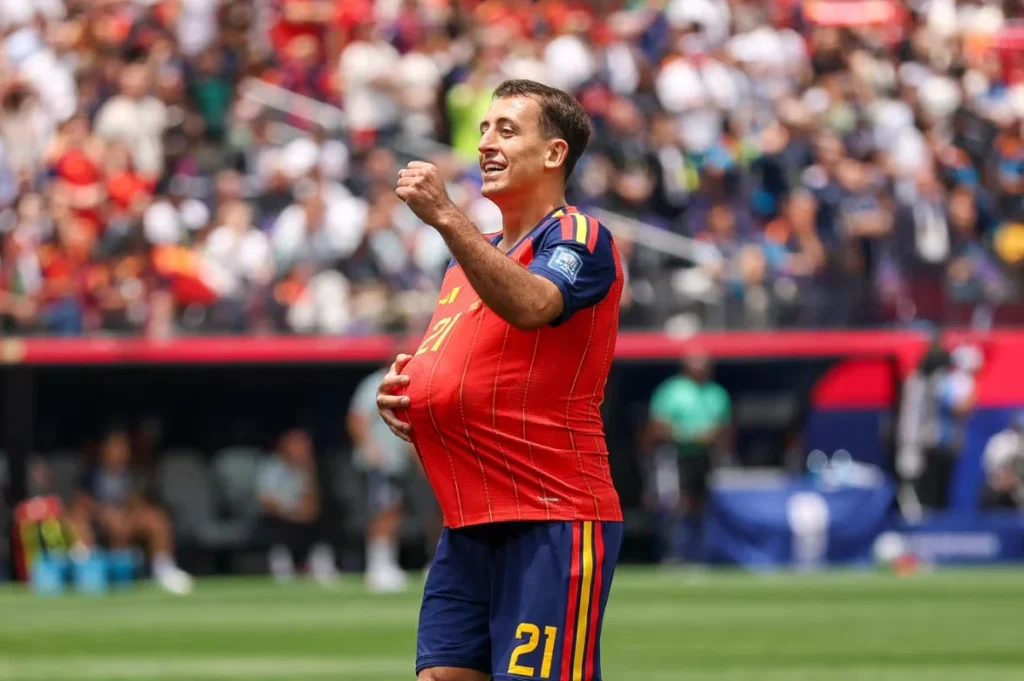 Ujian Berat Ronaldo Bongkar Pertahanan Spanyol di Babak 16 Besar Ujian Berat Ronaldo Bongkar Pertahanan Spanyol di Babak 16 Besar