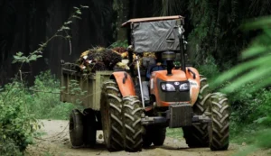 Bina Pertiwi Dorong Transformasi Pertanian Modern Lewat Distribusi Traktor Sawah Kubota di Berbagai Daerah
