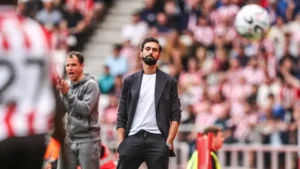 Pusing di Awal Musim, Arbeloa Wajib Curi Poin Lawan Crystal Palace