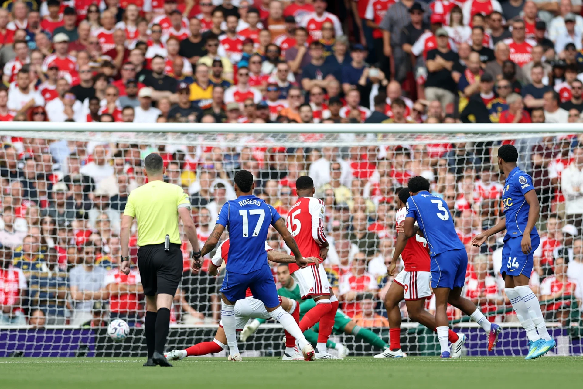 Belanja Triliunan Rupiah, Chelsea Malah Mainkan Dua Bek Kanan di Lini Tengah Lawan Arsenal