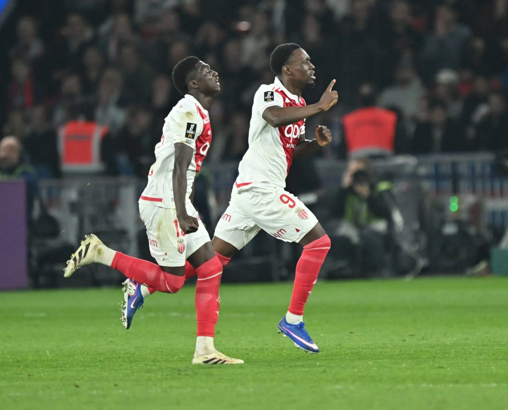 Kena Prank AS Monaco, Chelsea Batal Rekrut Lamine Camara Padahal Sudah Tes Medis Kena Prank AS Monaco, Chelsea Batal Rekrut Lamine Camara Padahal Sudah Tes Medis